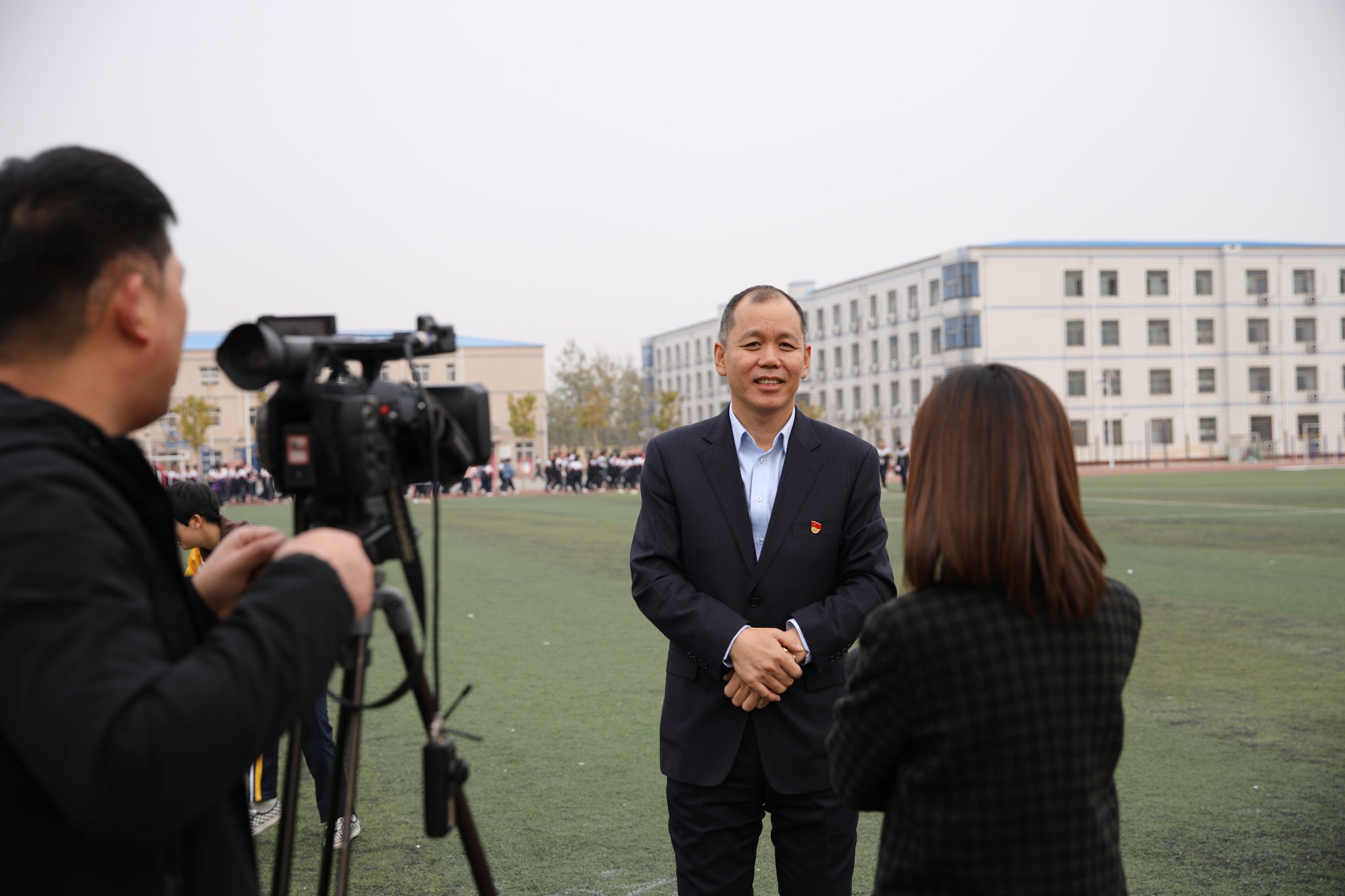 “多一张笑脸 多一份希望”携手同行,共筑未来| 安博官方网站走进青县一中